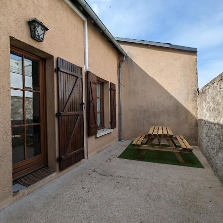 La Petite Chaume Villa Châteauroux Exterior foto